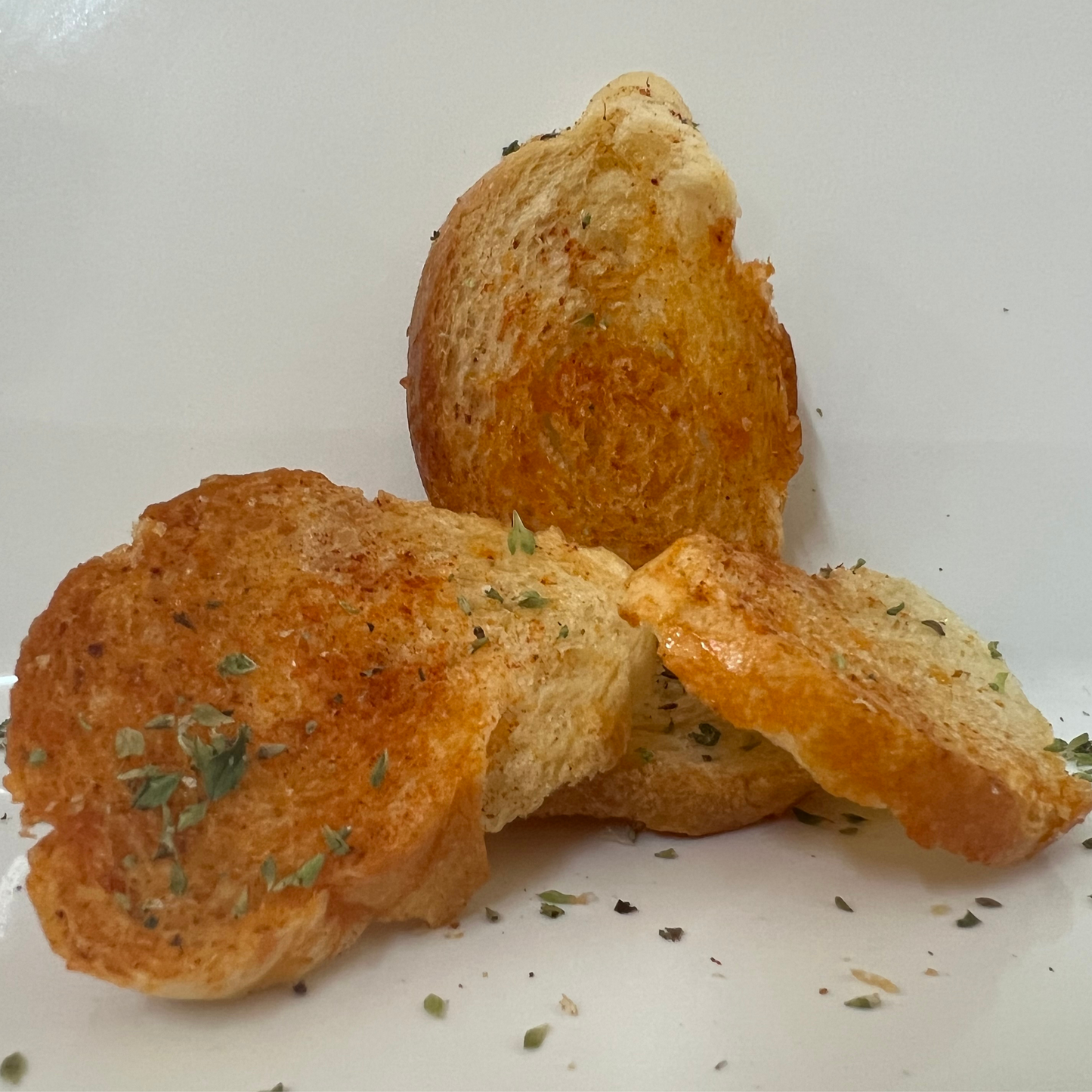 Sicilian bread croutons 'Cunsato'